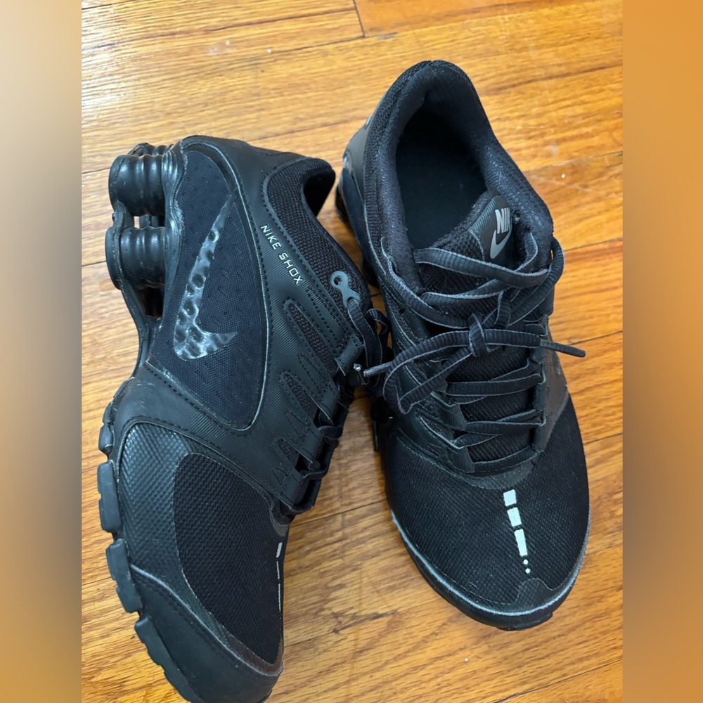 Women’s Nike Shox black